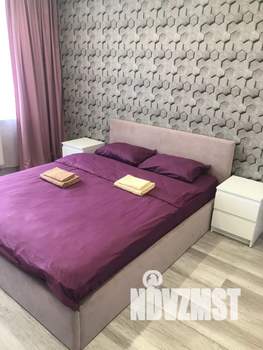 1-к квартира, посуточно, 40м2, 10/17 этаж
