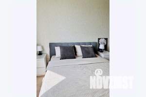 1-к квартира, посуточно, 37м2, 9/17 этаж