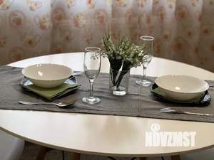 2-к квартира, посуточно, 50м2, 1/1 этаж