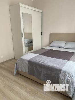 1-к квартира, посуточно, 41м2, 9/16 этаж