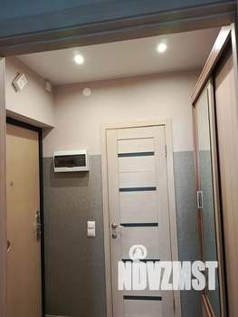 Студия квартира, посуточно, 28м2, 10/18 этаж