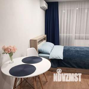 Студия квартира, посуточно, 27м2, 16/17 этаж