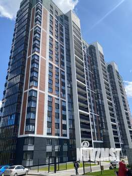 1-к квартира, посуточно, 39м2, 8/19 этаж