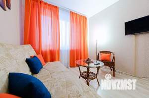 1-к квартира, посуточно, 50м2, 1/1 этаж