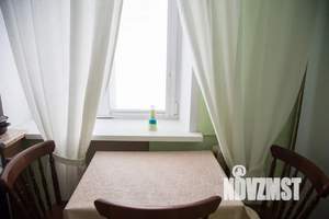 1-к квартира, посуточно, 35м2, 3/5 этаж