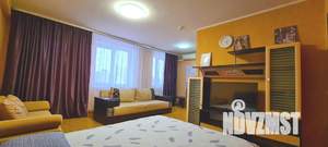 Студия квартира, посуточно, 50м2, 8/10 этаж