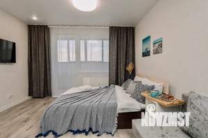 Студия квартира, посуточно, 30м2, 12/18 этаж