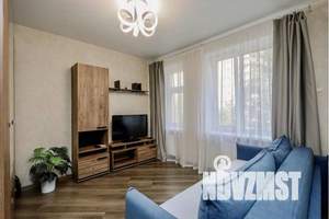 1-к квартира, посуточно, 40м2, 4/9 этаж