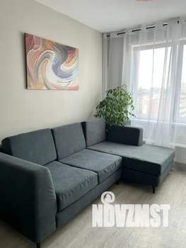 Студия квартира, посуточно, 35м2, 12/16 этаж