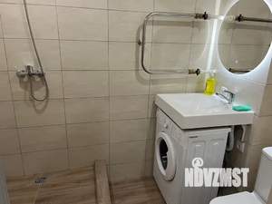 Студия квартира, посуточно, 39м2, 3/17 этаж