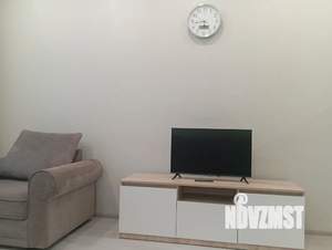 1-к квартира, посуточно, 39м2, 10/17 этаж