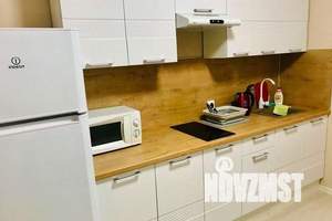 1-к квартира, посуточно, 43м2, 8/17 этаж