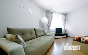 1-к квартира, посуточно, 38м2, 10/18 этаж