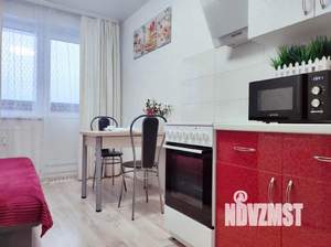 1-к квартира, посуточно, 40м2, 15/17 этаж