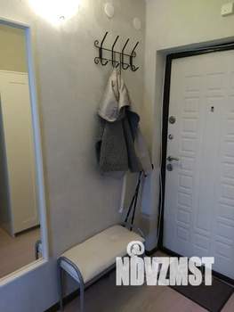 Студия квартира, посуточно, 28м2, 10/18 этаж