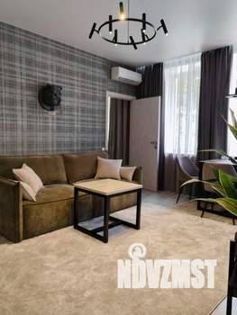 2-к квартира, посуточно, 50м2, 1/1 этаж