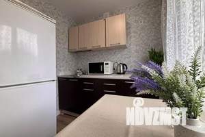 2-к квартира, посуточно, 52м2, 1/5 этаж