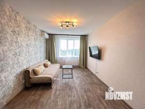 1-к квартира, посуточно, 36м2, 1/1 этаж