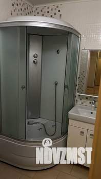 1-к квартира, посуточно, 37м2, 9/16 этаж