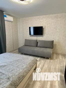 Студия квартира, посуточно, 30м2, 9/13 этаж