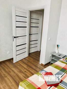 1-к квартира, посуточно, 55м2, 1/1 этаж