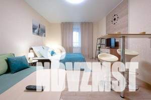 1-к квартира, посуточно, 38м2, 10/18 этаж