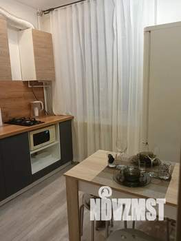 2-к квартира, посуточно, 45м2, 2/5 этаж