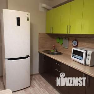 1-к квартира, посуточно, 38м2, 10/16 этаж