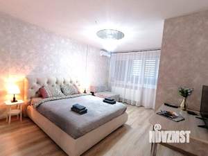 1-к квартира, посуточно, 42м2, 4/17 этаж