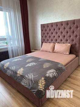 1-к квартира, посуточно, 37м2, 1/1 этаж