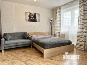Студия квартира, посуточно, 33м2, 4/18 этаж