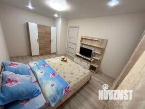 1-к квартира, посуточно, 33м2, 9/18 этаж