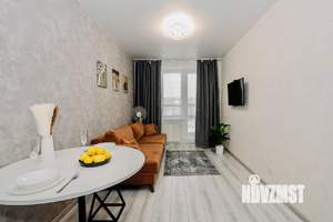 1-к квартира, посуточно, 40м2, 3/17 этаж