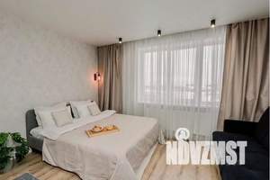 1-к квартира, посуточно, 40м2, 5/17 этаж