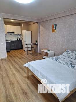 Студия квартира, посуточно, 34м2, 14/18 этаж