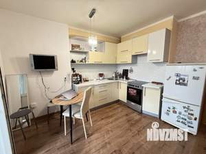 Студия квартира, на длительный срок, 28м2, 16/17 этаж