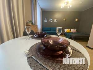 Студия квартира, посуточно, 35м2, 1/17 этаж