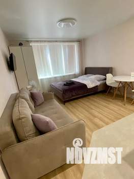 Студия квартира, посуточно, 25м2, 12/17 этаж