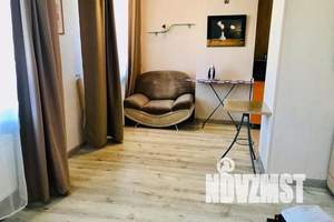 1-к квартира, посуточно, 35м2, 4/17 этаж