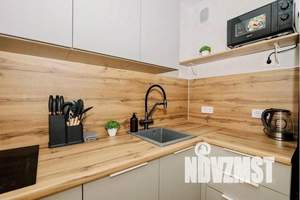 1-к квартира, посуточно, 40м2, 10/17 этаж