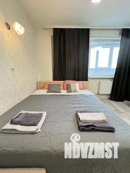 1-к квартира, посуточно, 28м2, 1/1 этаж