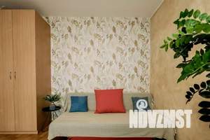 1-к квартира, посуточно, 36м2, 1/9 этаж
