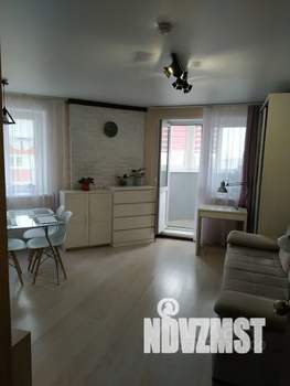 Студия квартира, посуточно, 28м2, 10/18 этаж