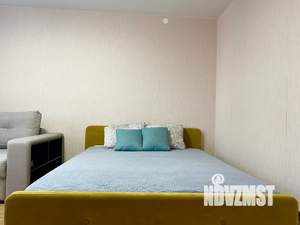 1-к квартира, посуточно, 40м2, 13/14 этаж