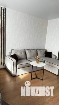 1-к квартира, посуточно, 42м2, 14/16 этаж