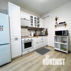 1-к квартира, посуточно, 38м2, 7/14 этаж