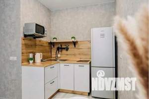 1-к квартира, посуточно, 40м2, 3/17 этаж