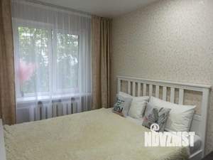 2-к квартира, посуточно, 50м2, 1/1 этаж