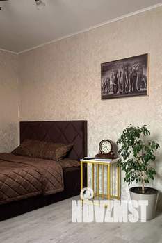 1-к квартира, посуточно, 36м2, 3/3 этаж