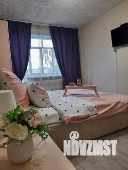 1-к квартира, посуточно, 42м2, 4/5 этаж